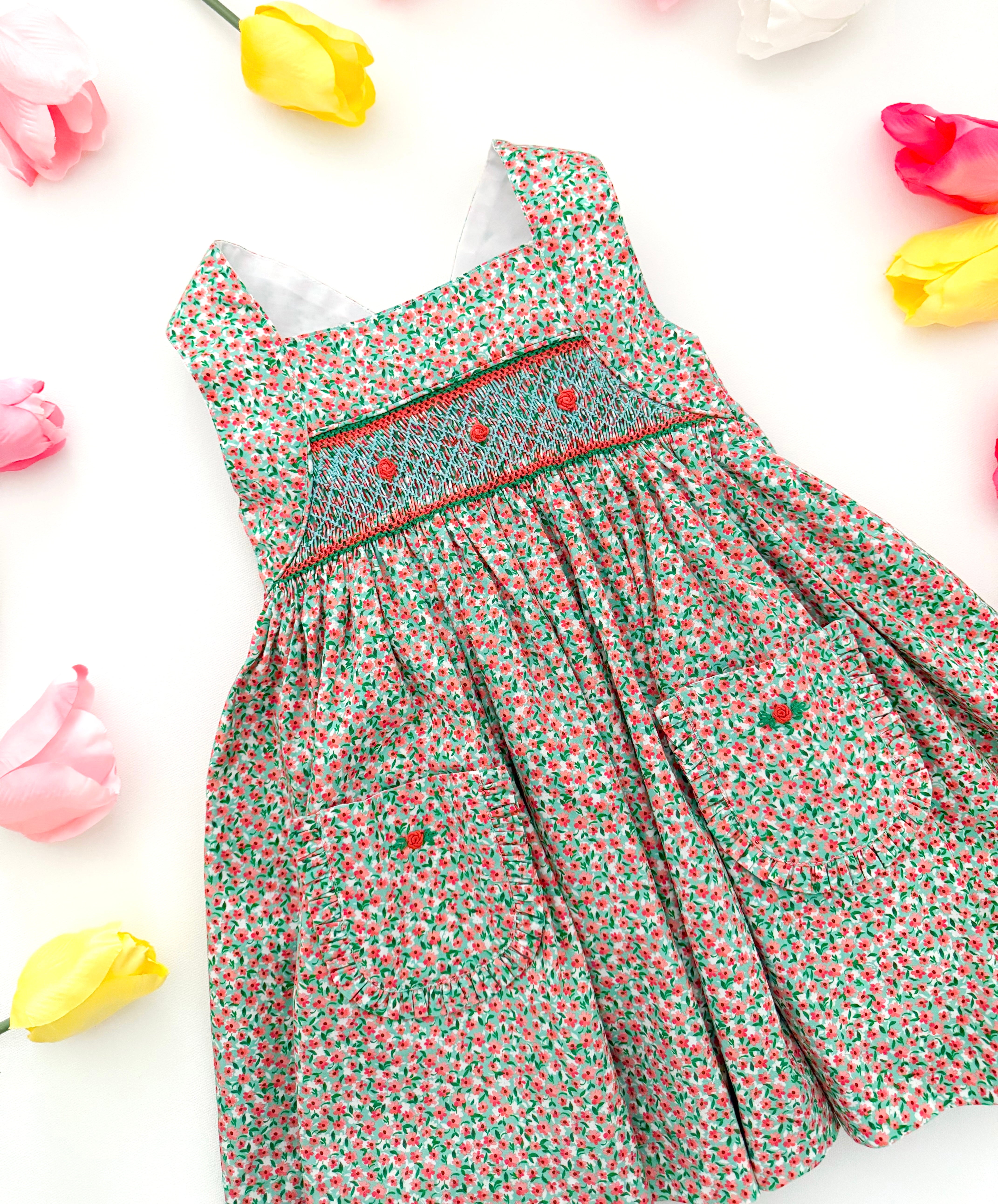 The hand smocked ESMÉE dress - Floral mint coral