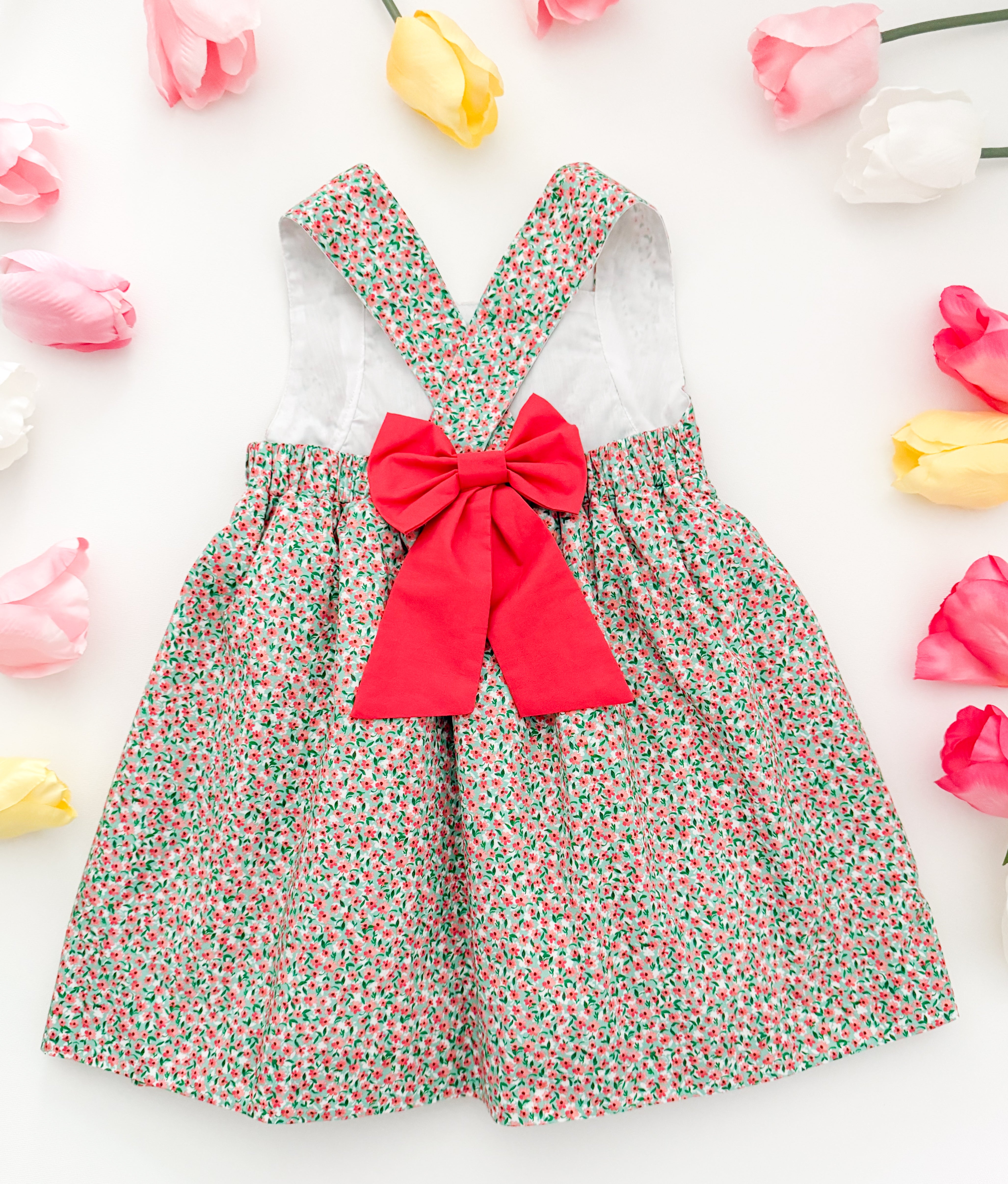 The hand smocked ESMÉE dress - Floral mint coral