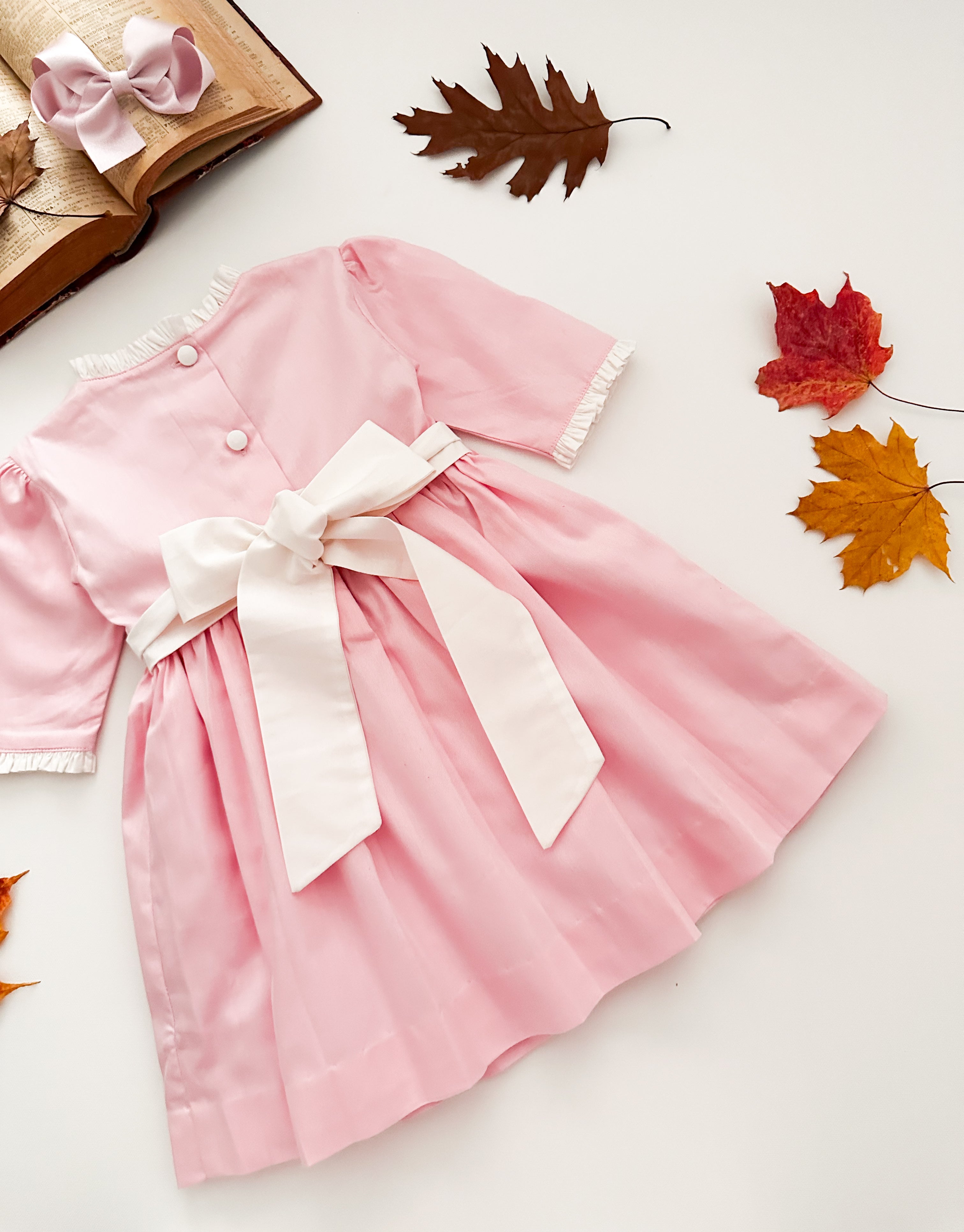 The hand smocked LUDIVINE dress - Pink