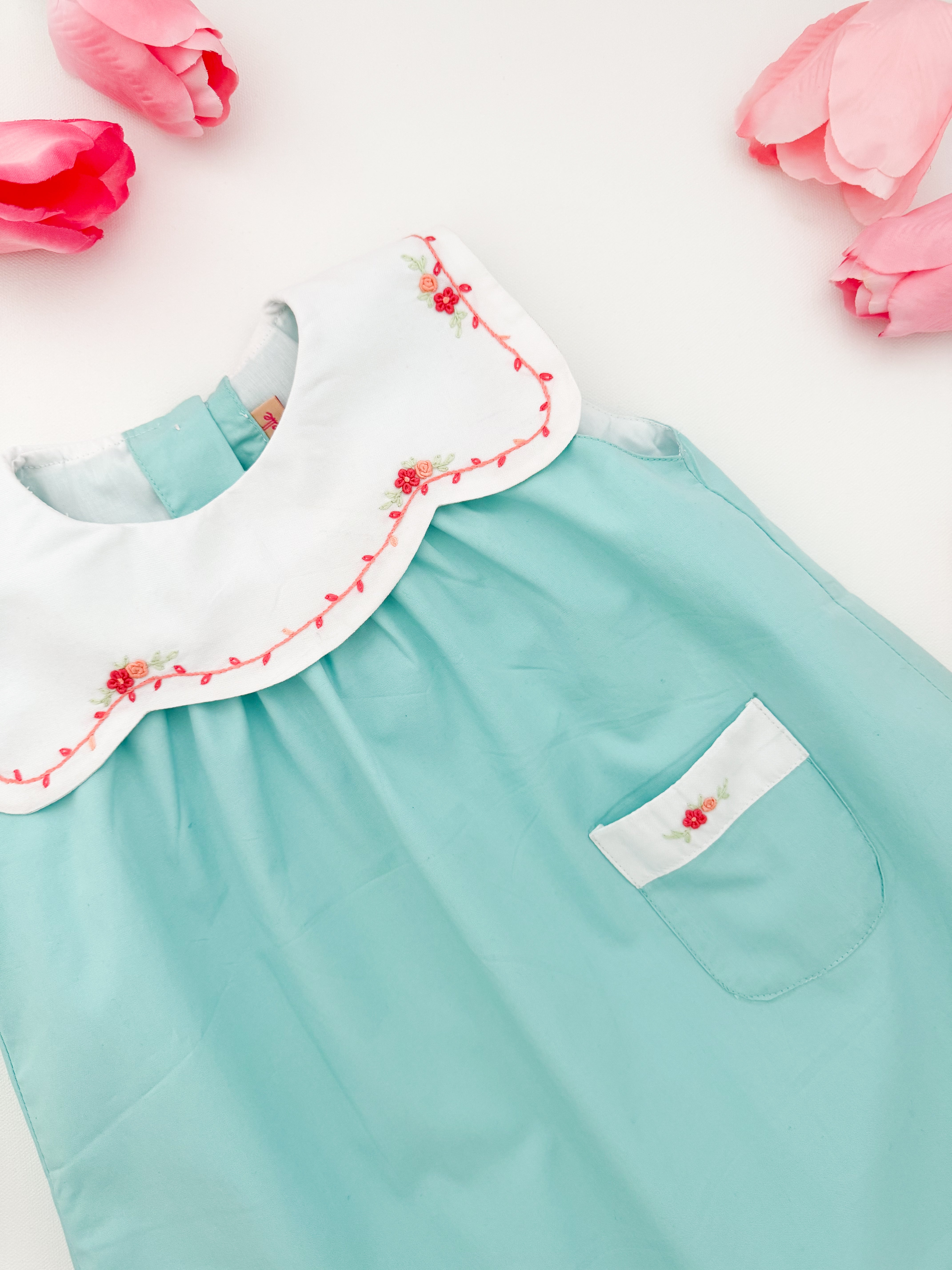 The hand embroidered ALBA dress - Mint
