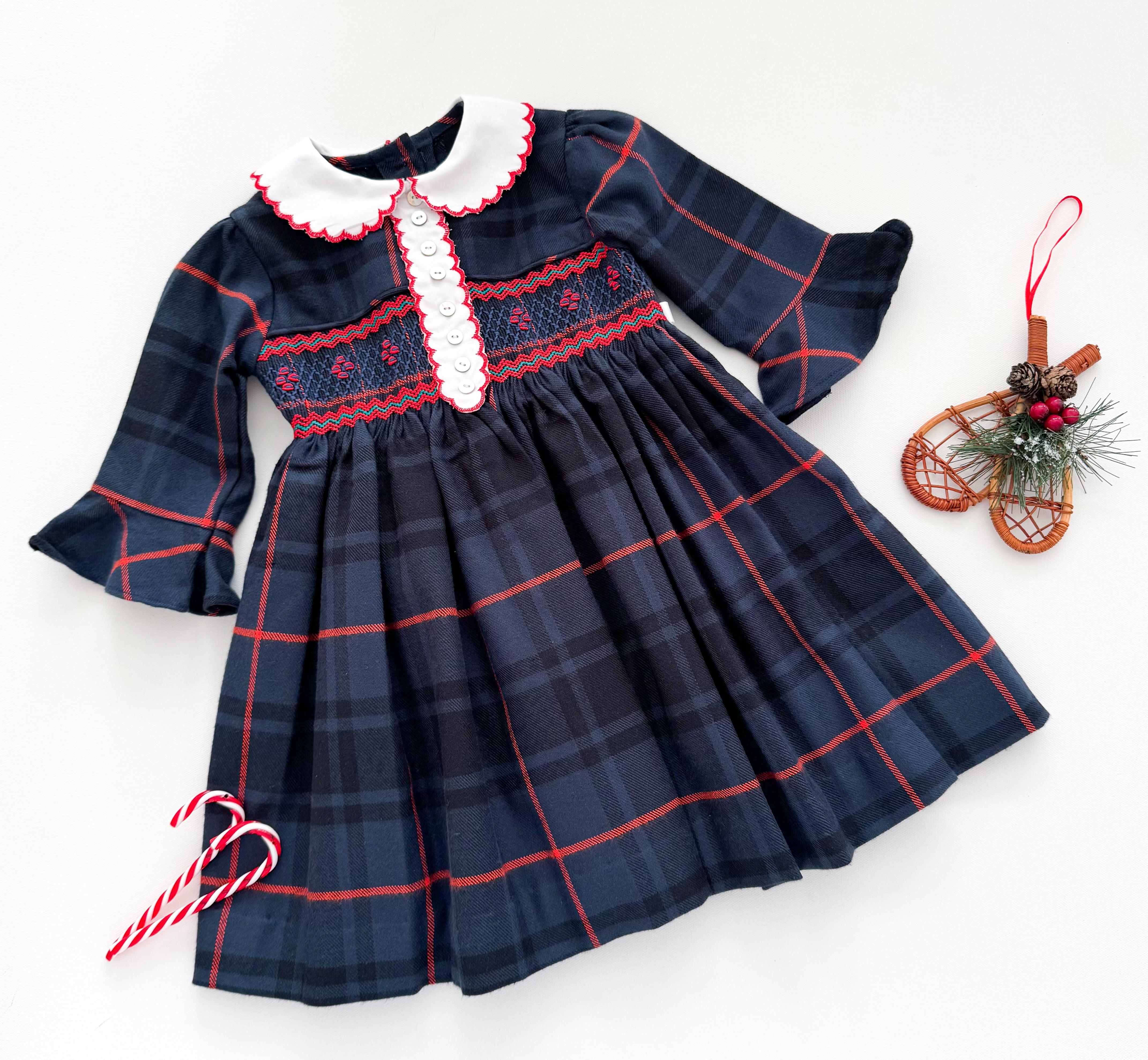 The hand smocked FLORENCE dress - Plaid Navy