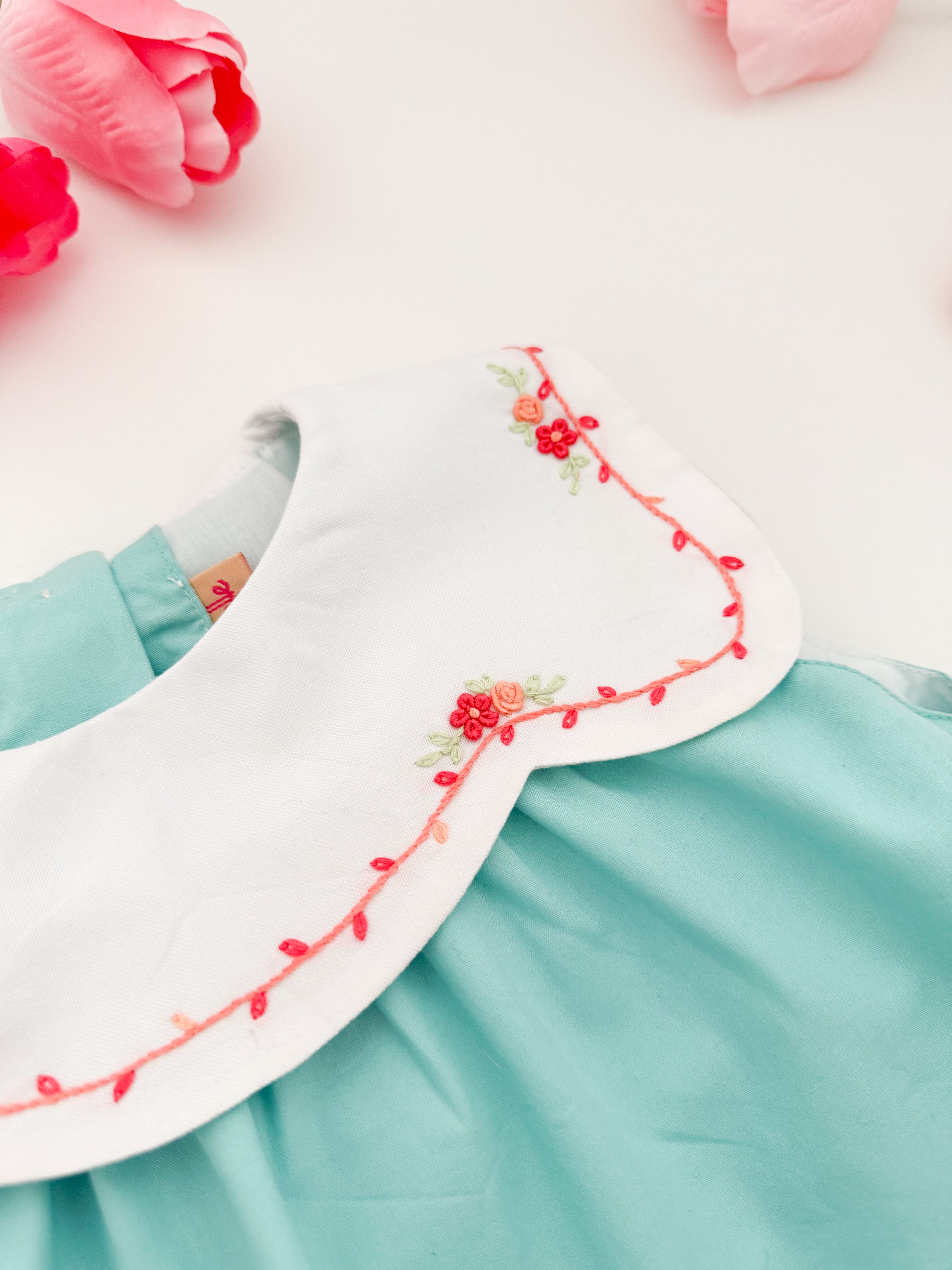 The hand embroidered ALBA dress - Mint
