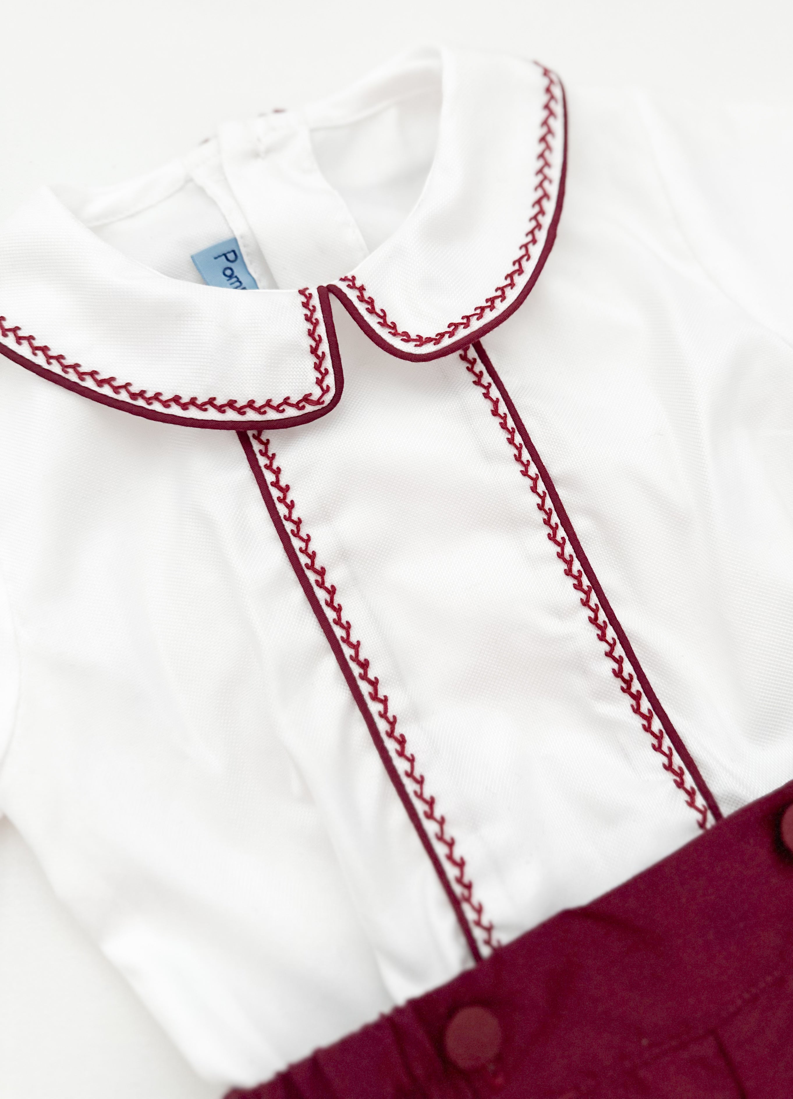 The hand embroidered THOMAS set - Burgundy