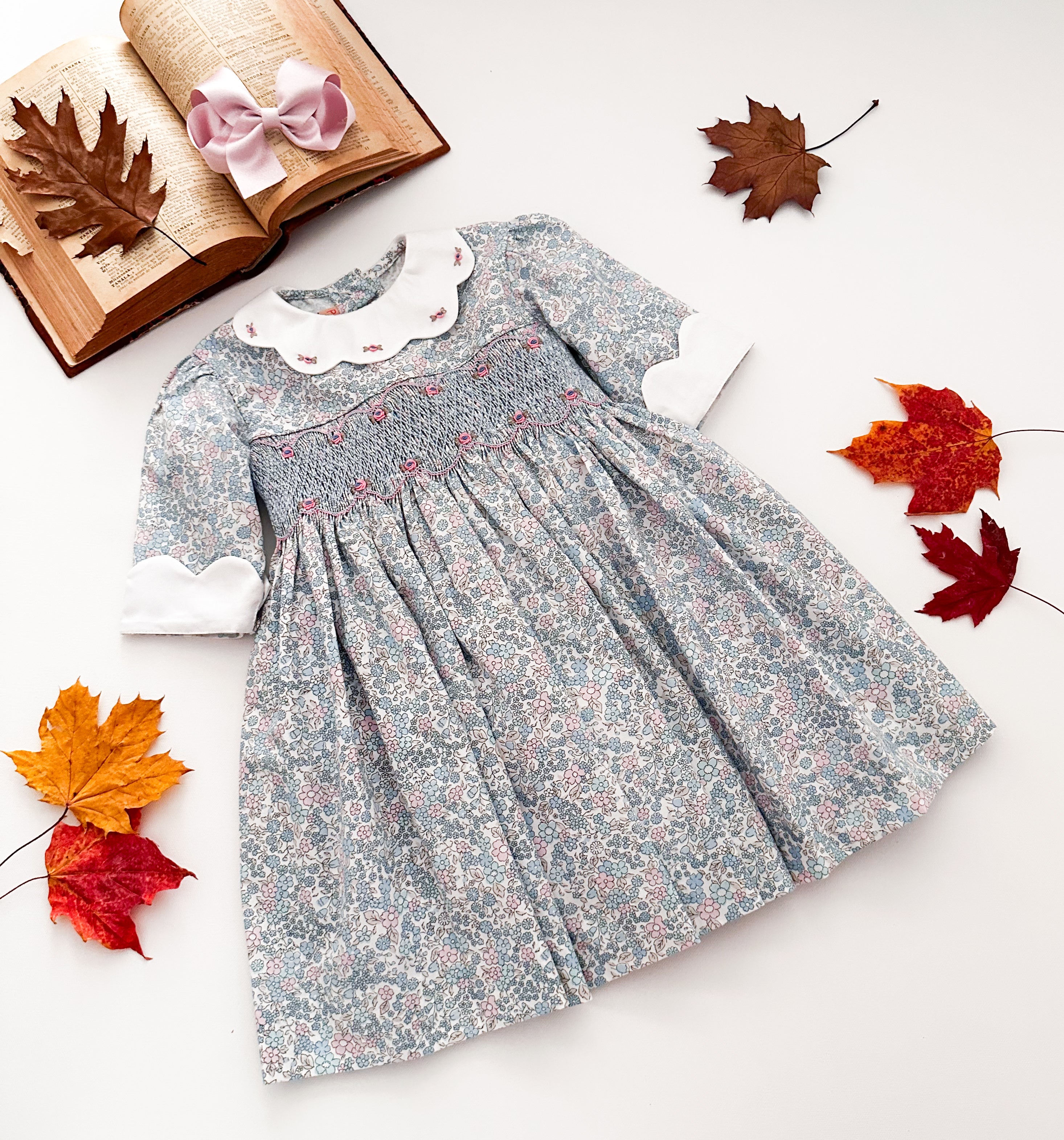 The hand smocked GRACE dress - Liberty blue