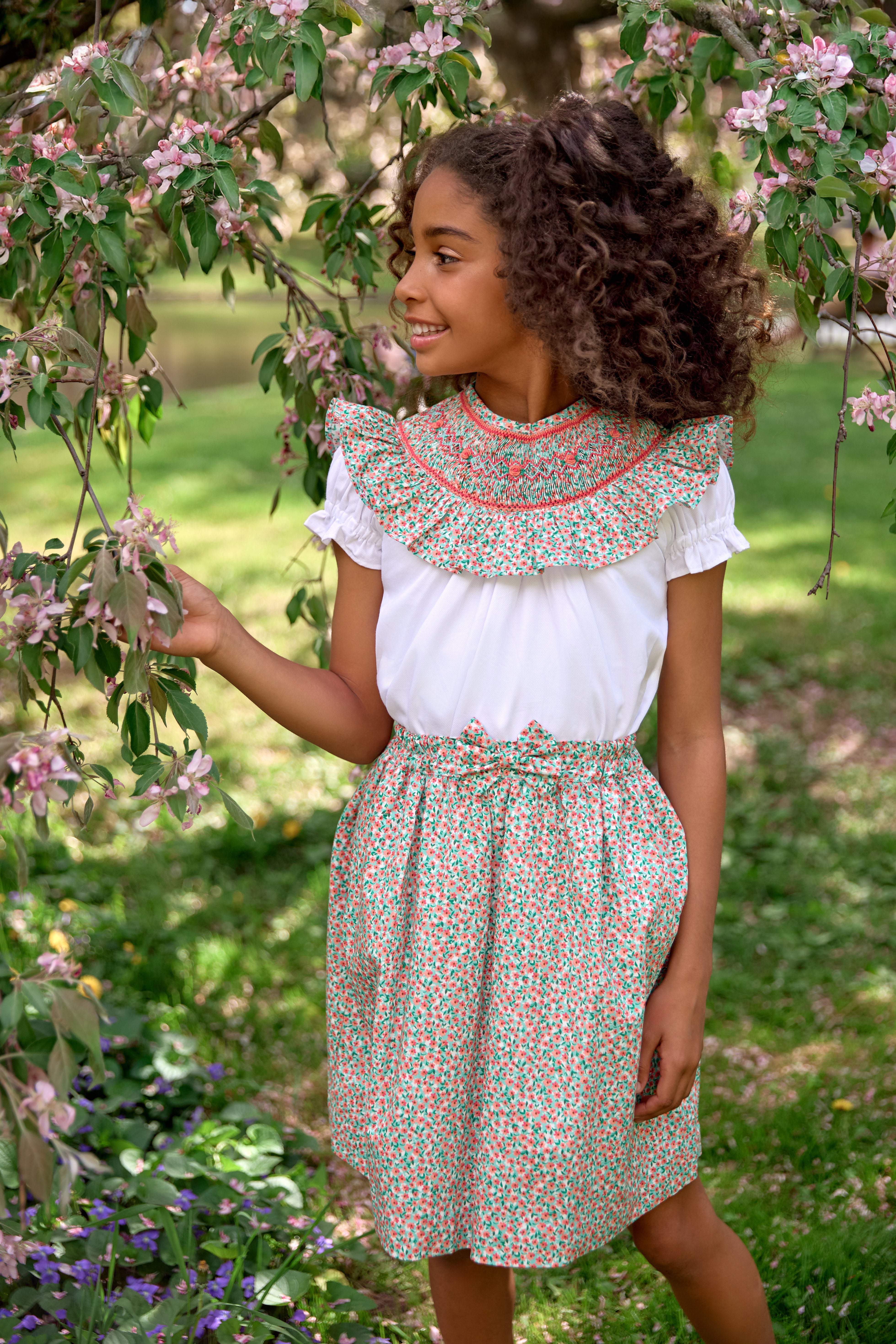The hand smocked EMMY set - Floral coral mint