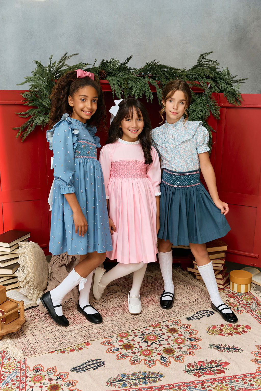 The hand smocked LUDIVINE dress - Pink