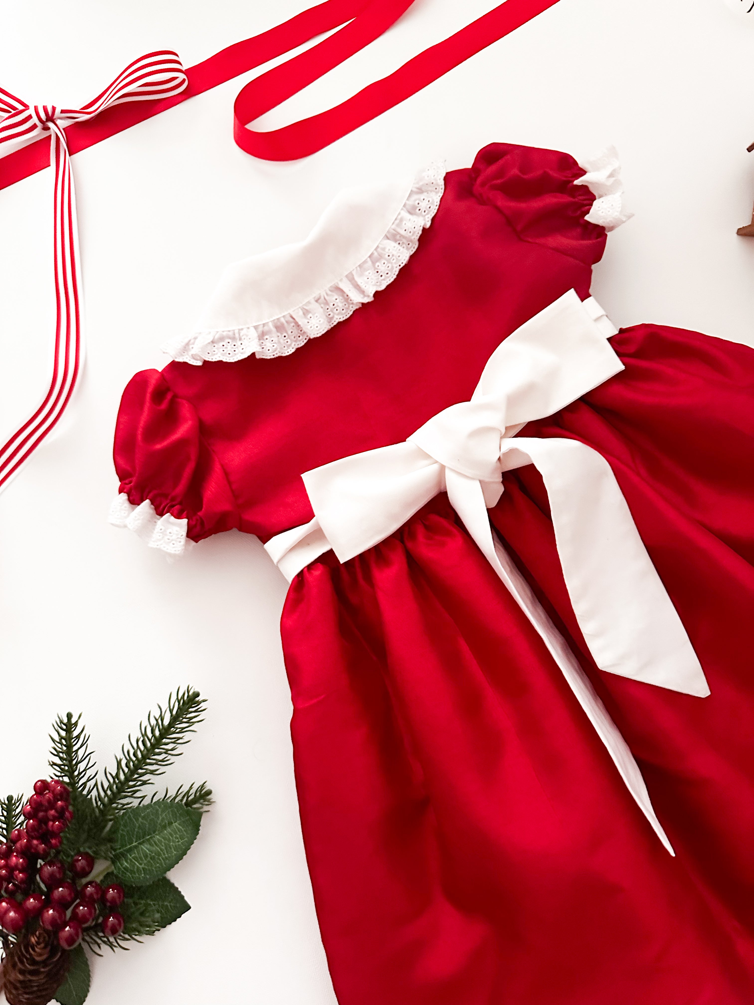 The hand smocked MATHILDE dress - Red Silk