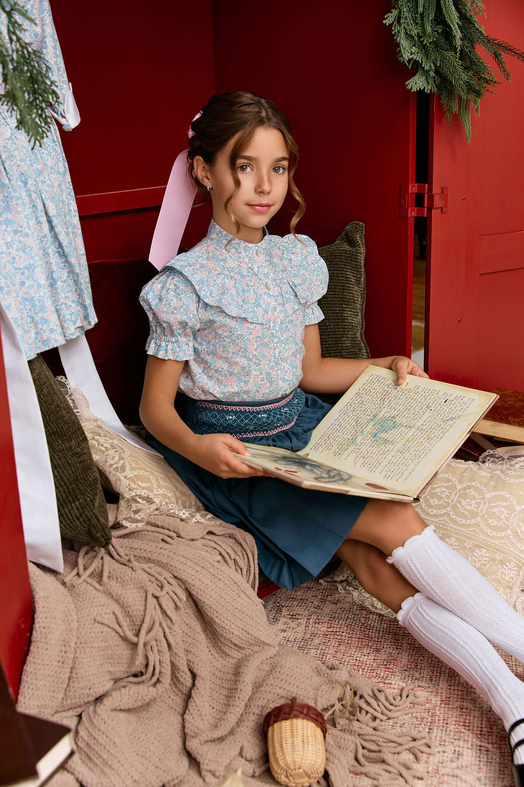 The hand smocked SAPHIRA set - Liberty blue