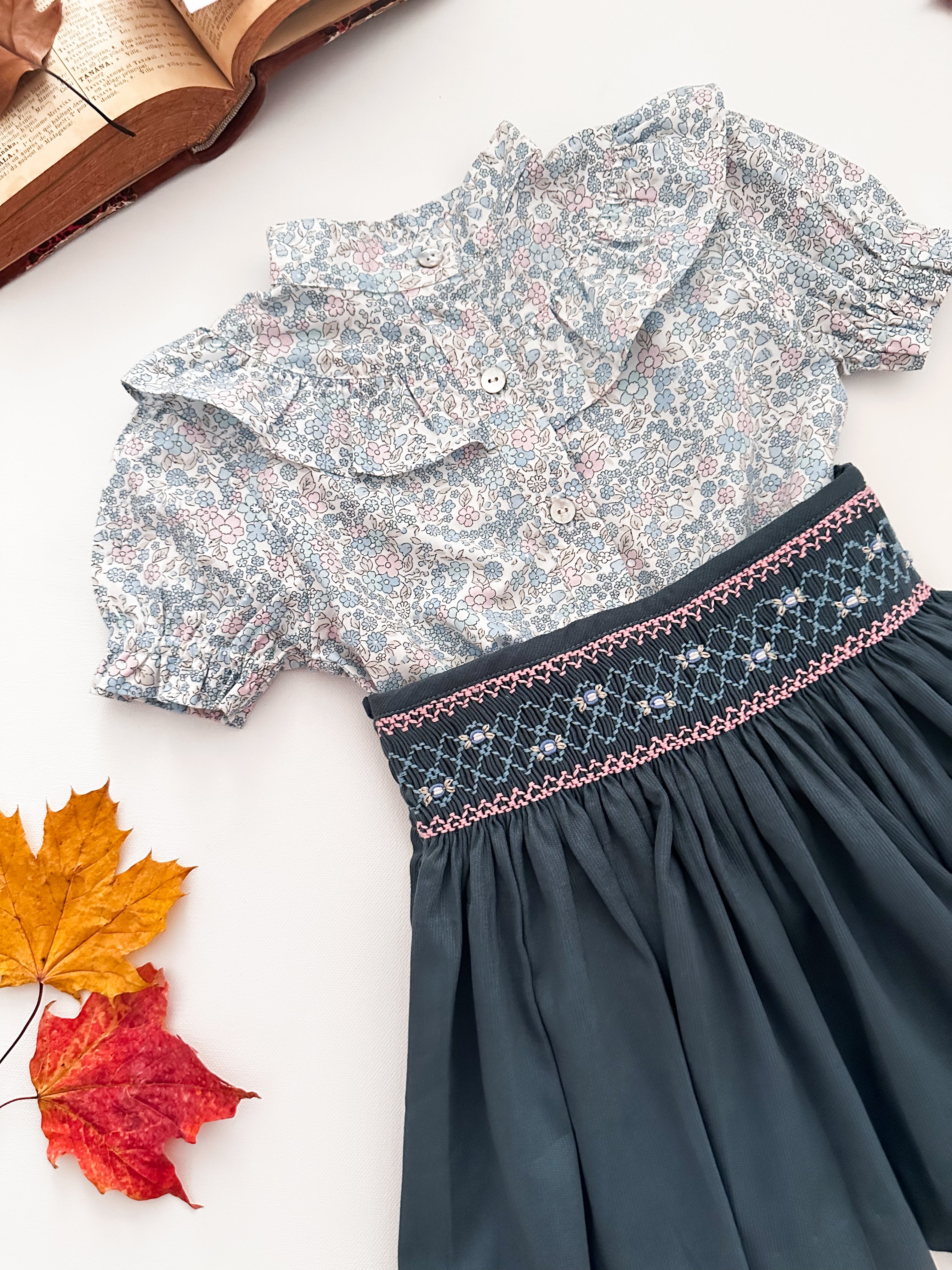 The hand smocked SAPHIRA set - Liberty blue