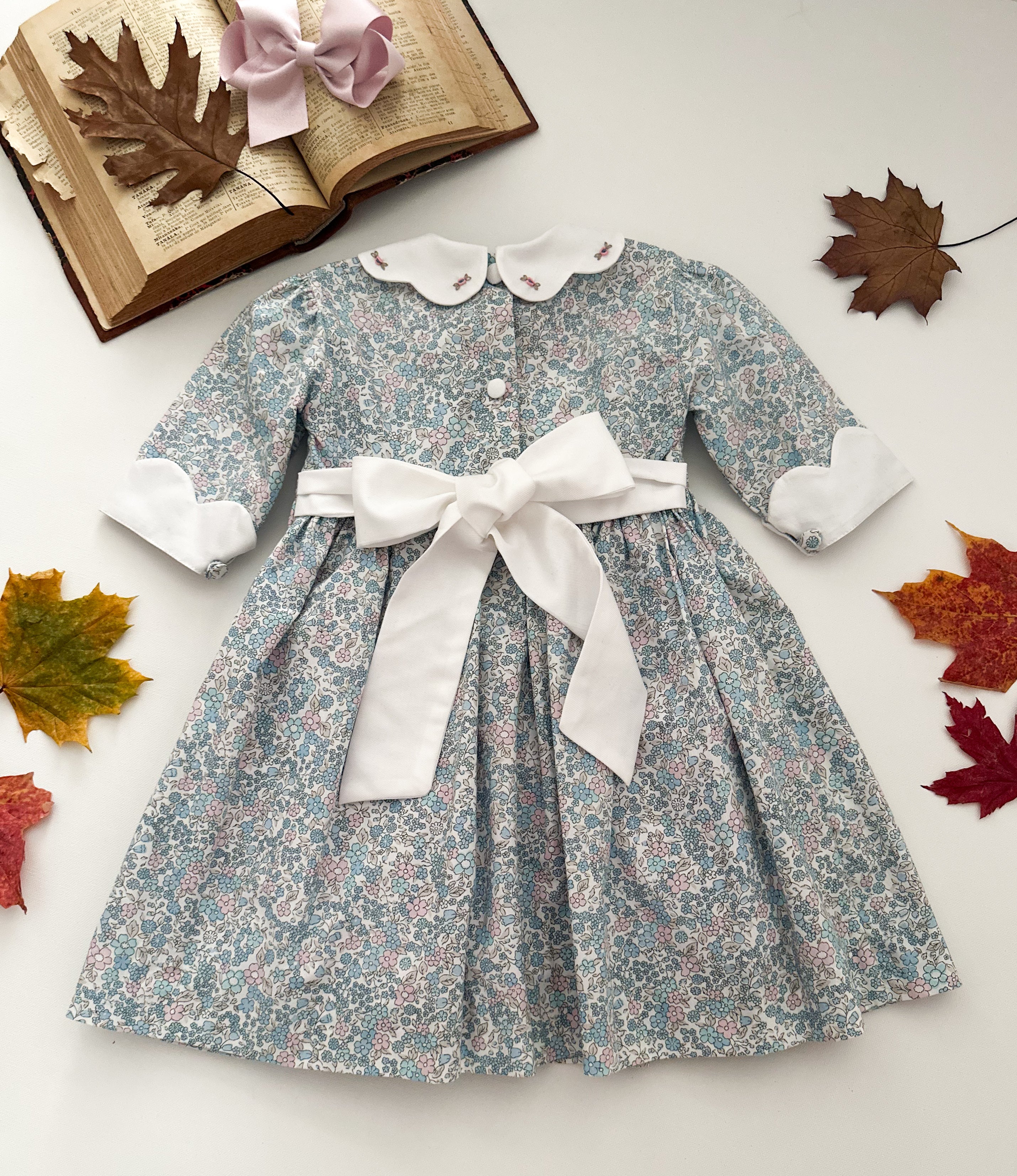 The hand smocked GRACE dress - Liberty blue