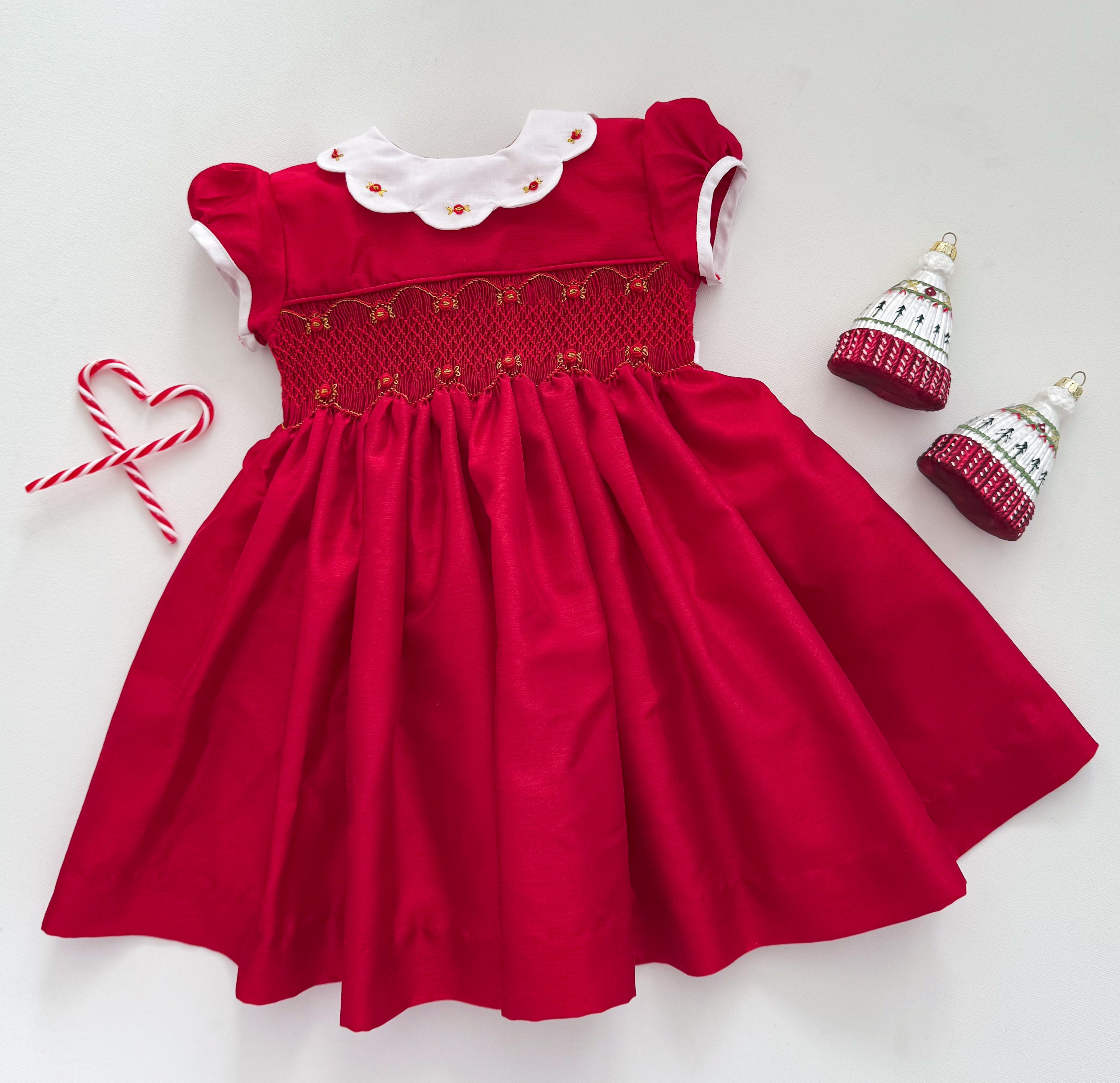 The hand smocked GRACE dress - Red Silk