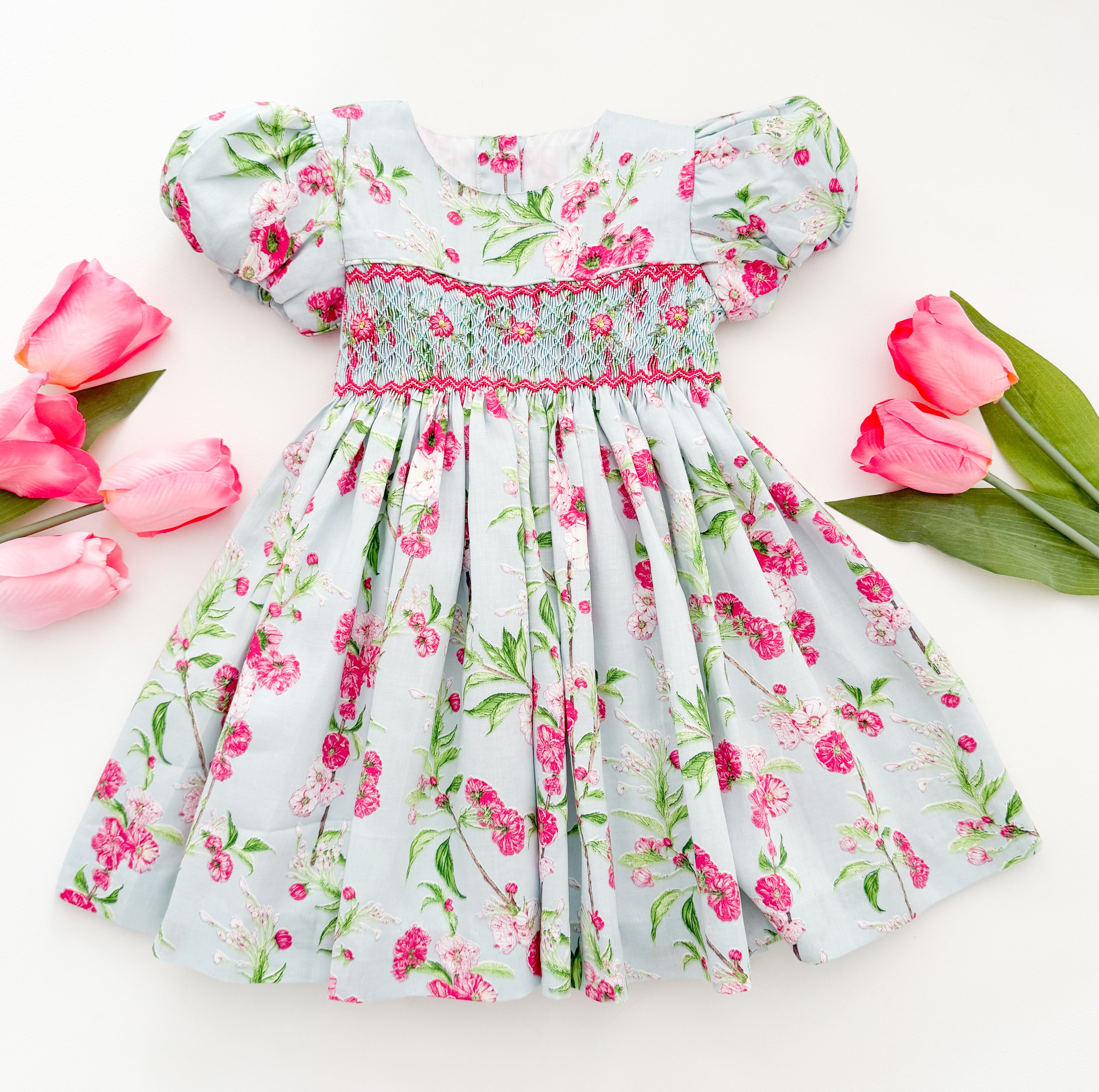 The hand smocked BELLA dress - Floral