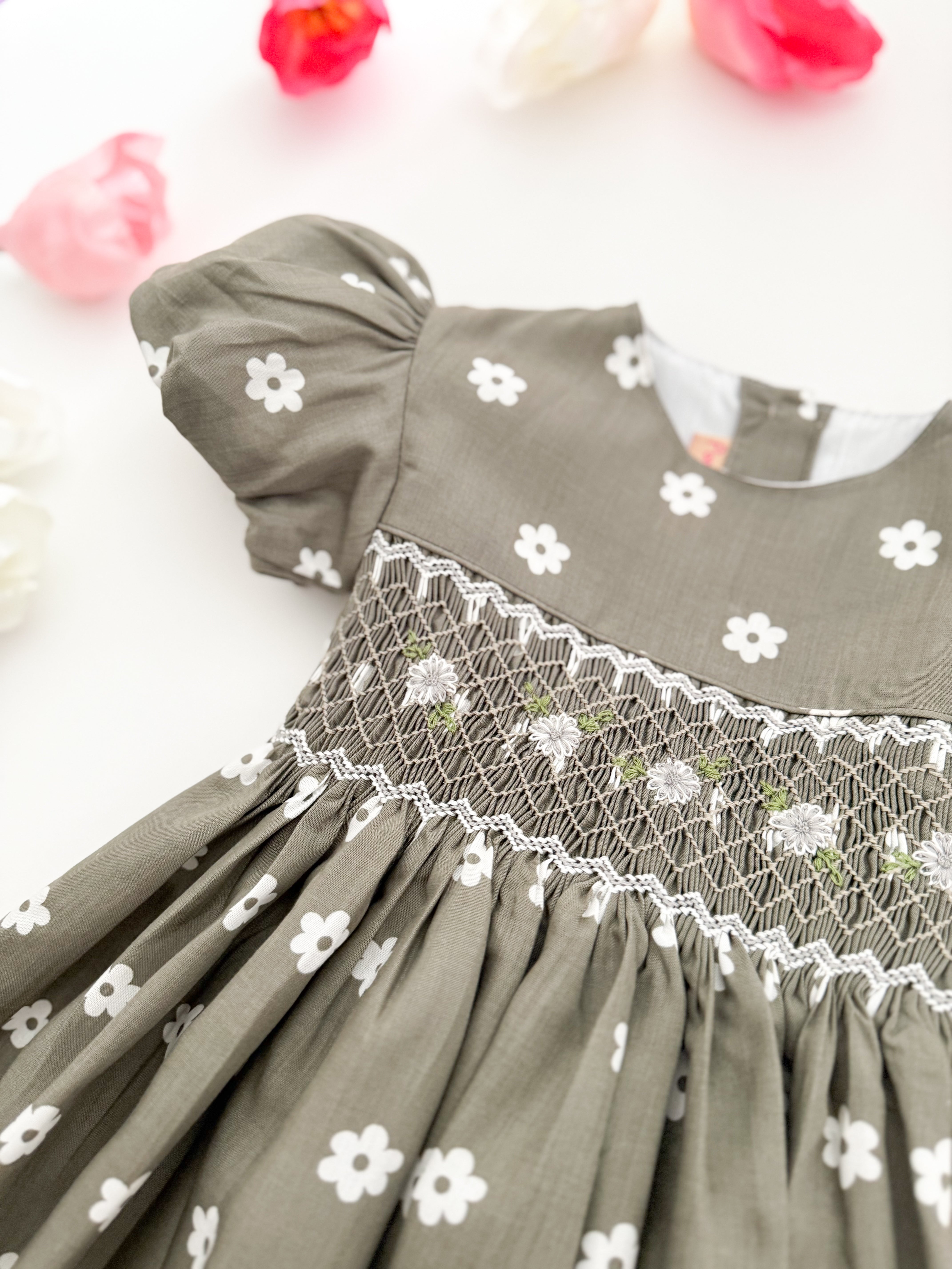 The hand smocked BELLA dress - Green Olive