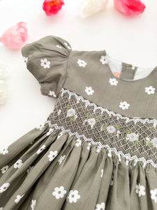 The hand smocked BELLA dress - Green Olive