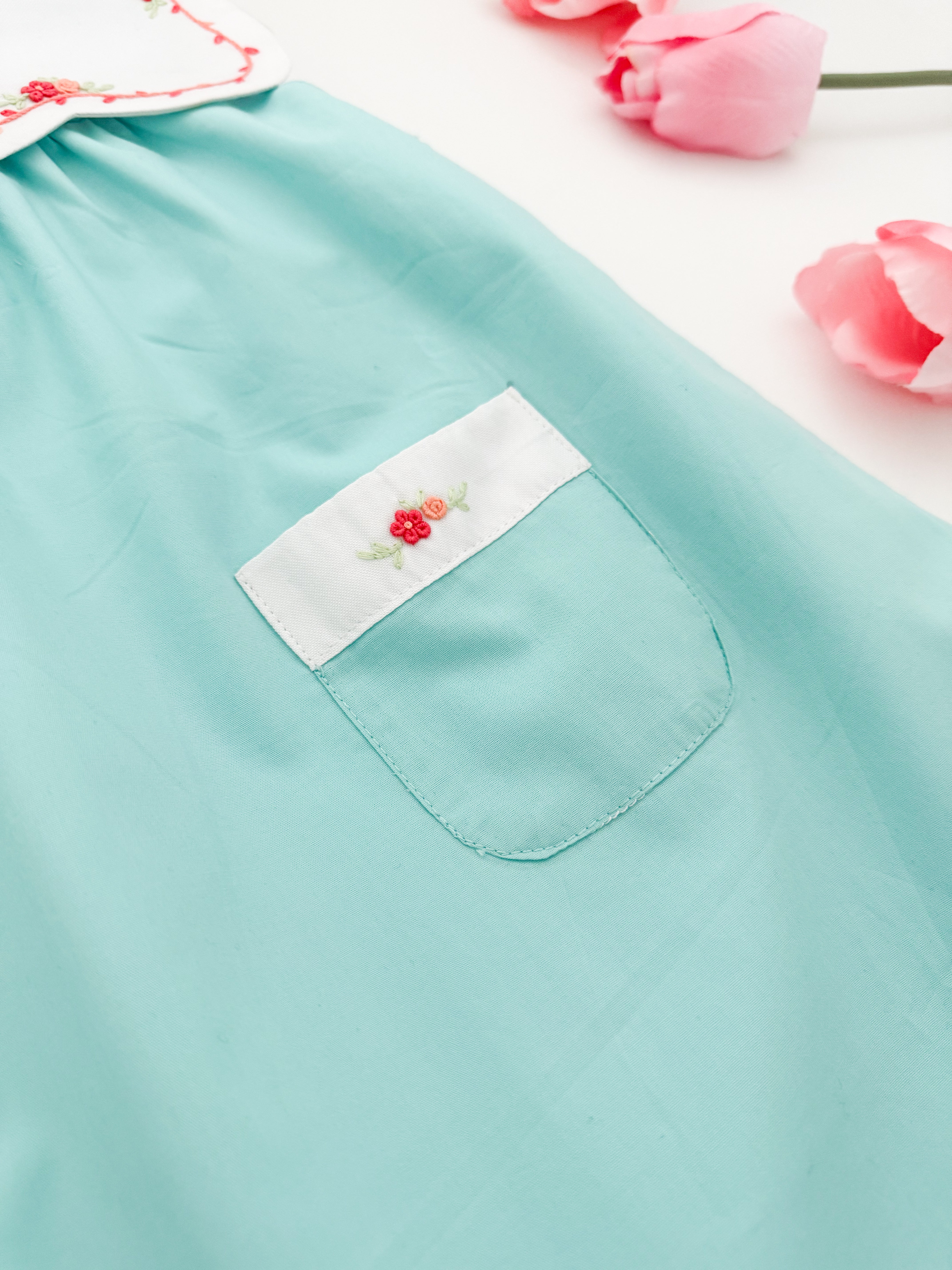 The hand embroidered ALBA dress - Mint