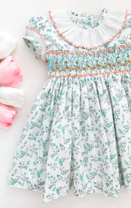 ** ALMOST SOLD OUT ** The hand smocked ALIX dress - Floral green