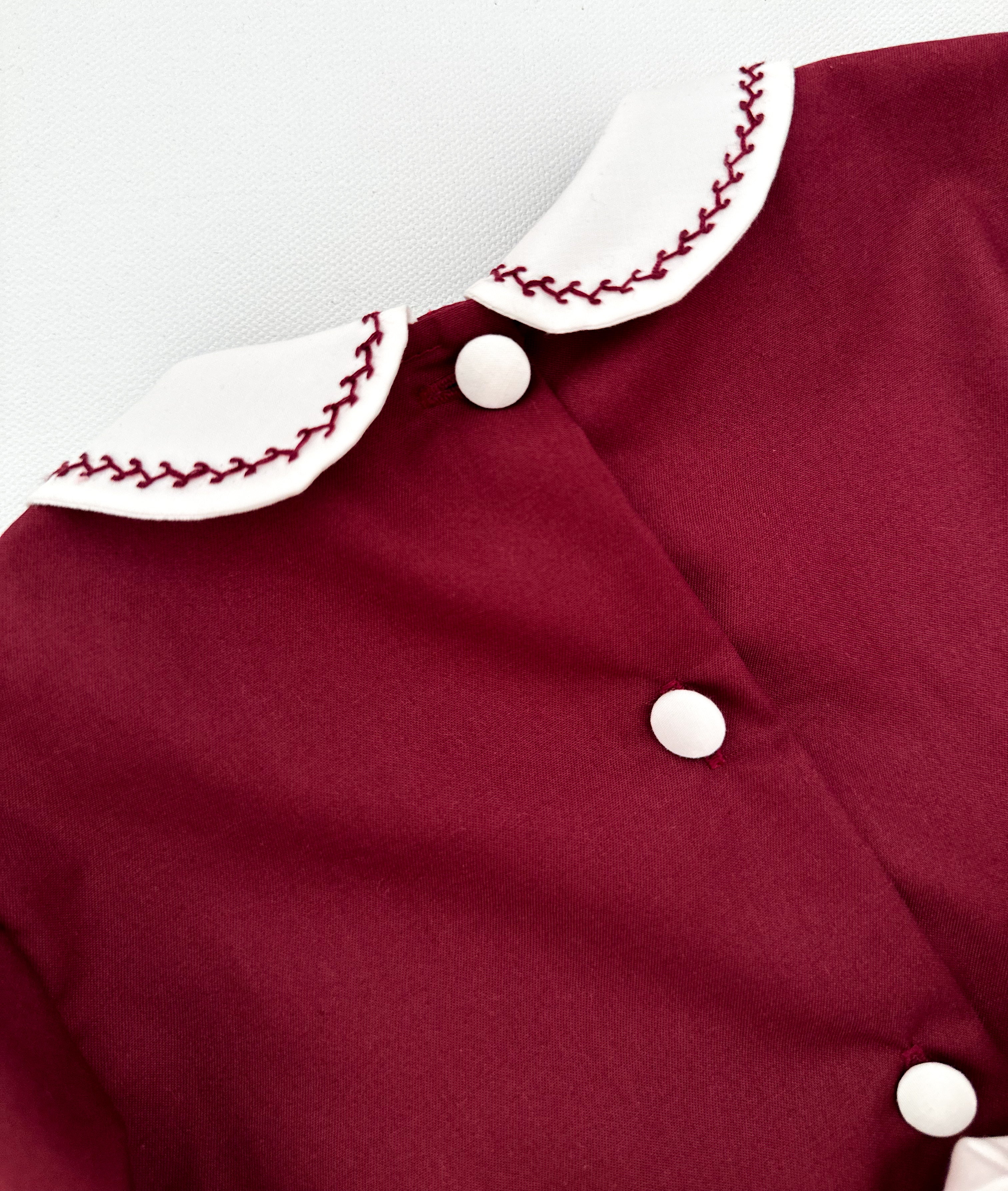 The hand smocked ANNE dress - Burgundy
