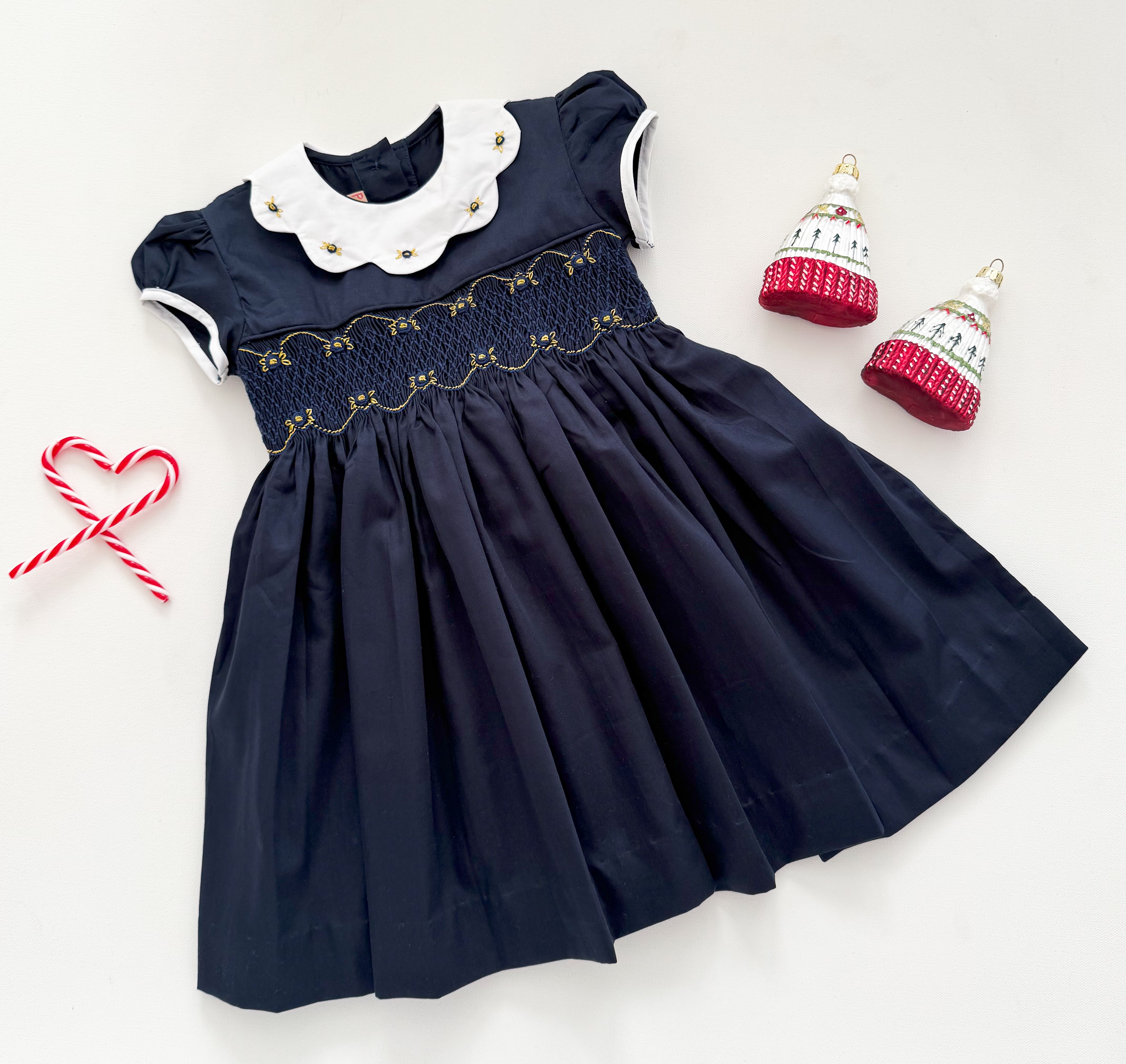 The hand smocked GRACE dress - Navy