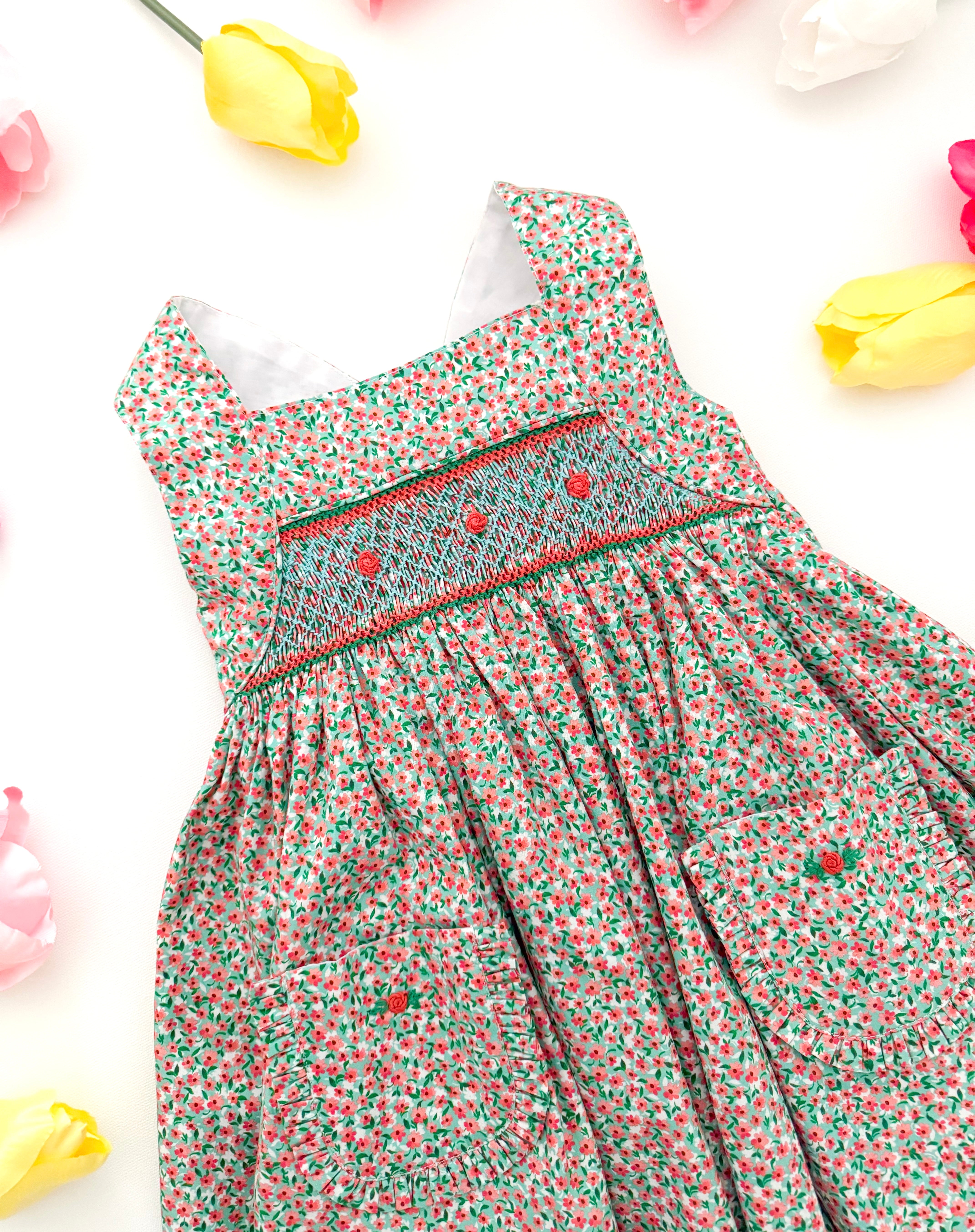 The hand smocked ESMÉE dress - Floral mint coral