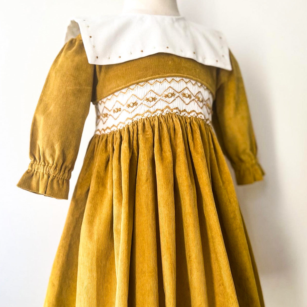 The hand smocked VICTORIA dress - Yellow velvet