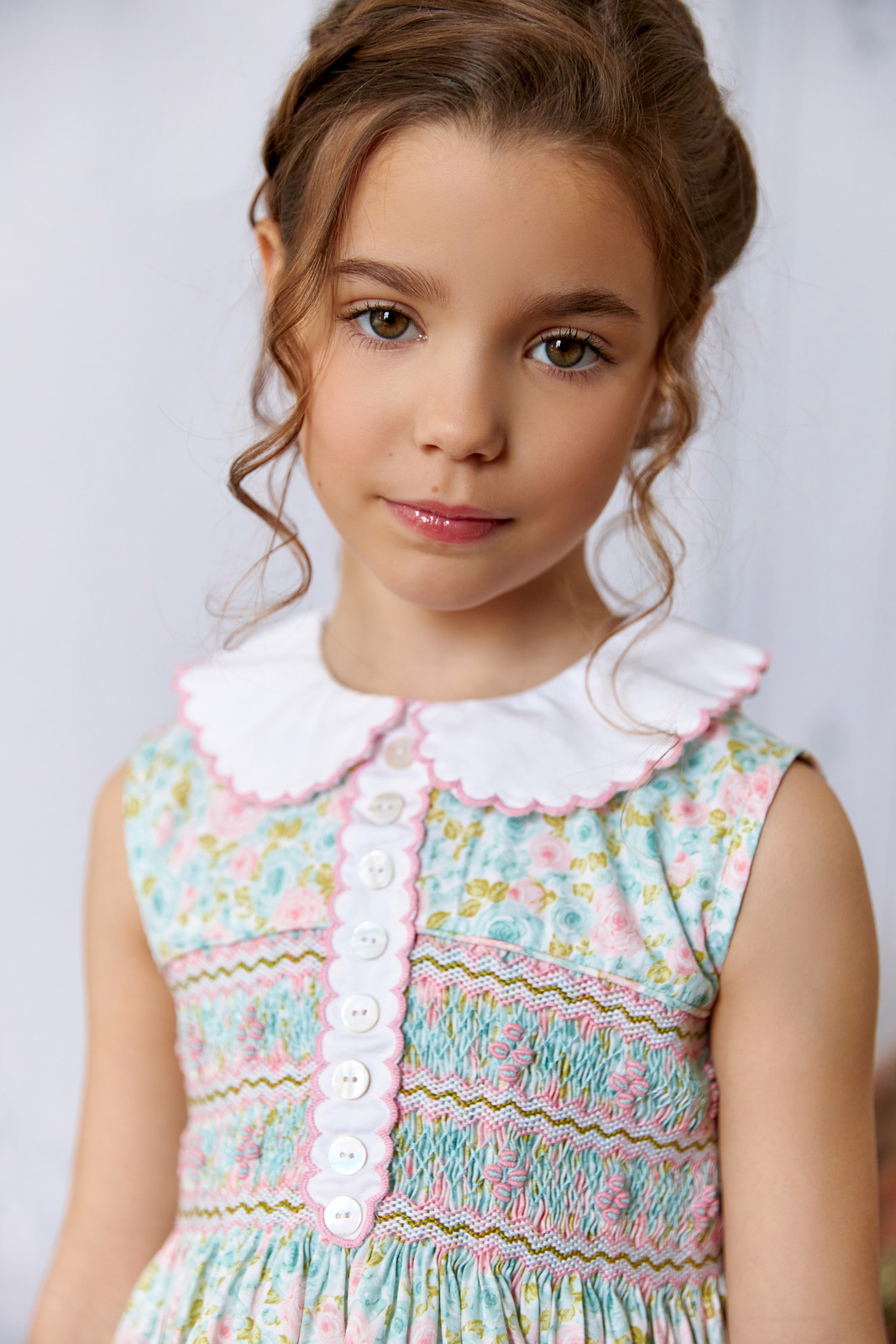** SOLD OUT ** The hand smocked FLORENCE dress - Floral