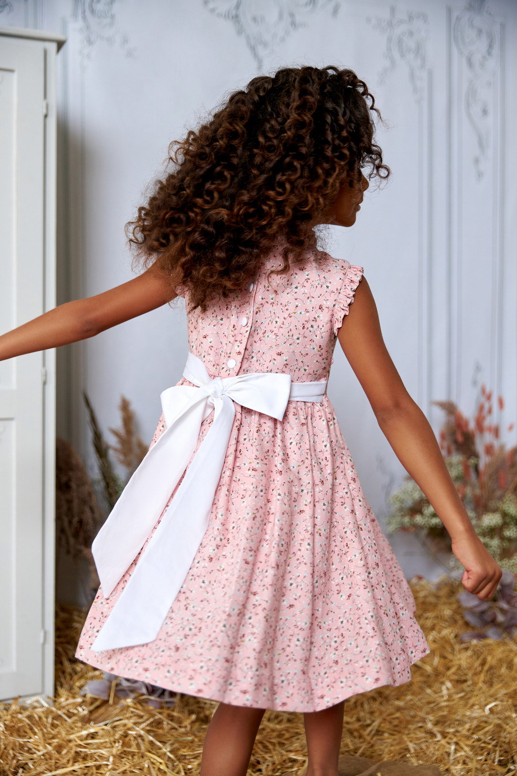 ** SOLD OUT ** The hand smocked IRIS dress - Pink Floral